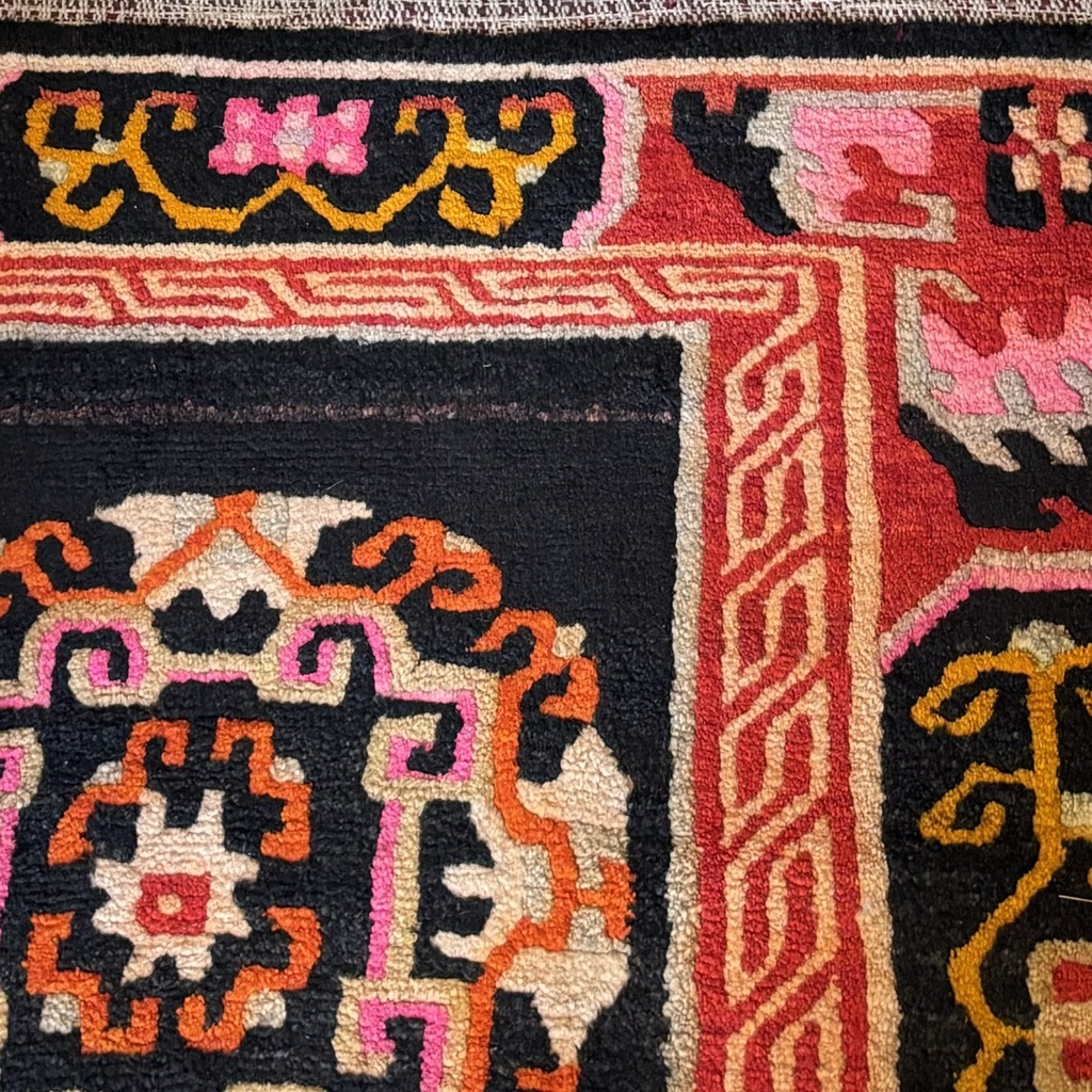 Alfombra china, 174x94cm. (col. Bentley)