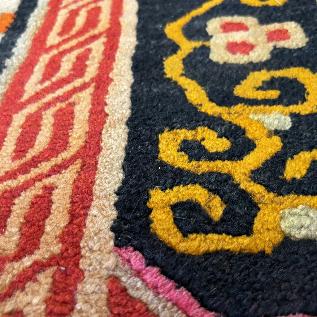 Alfombra china, 174x94cm. (col. Bentley)