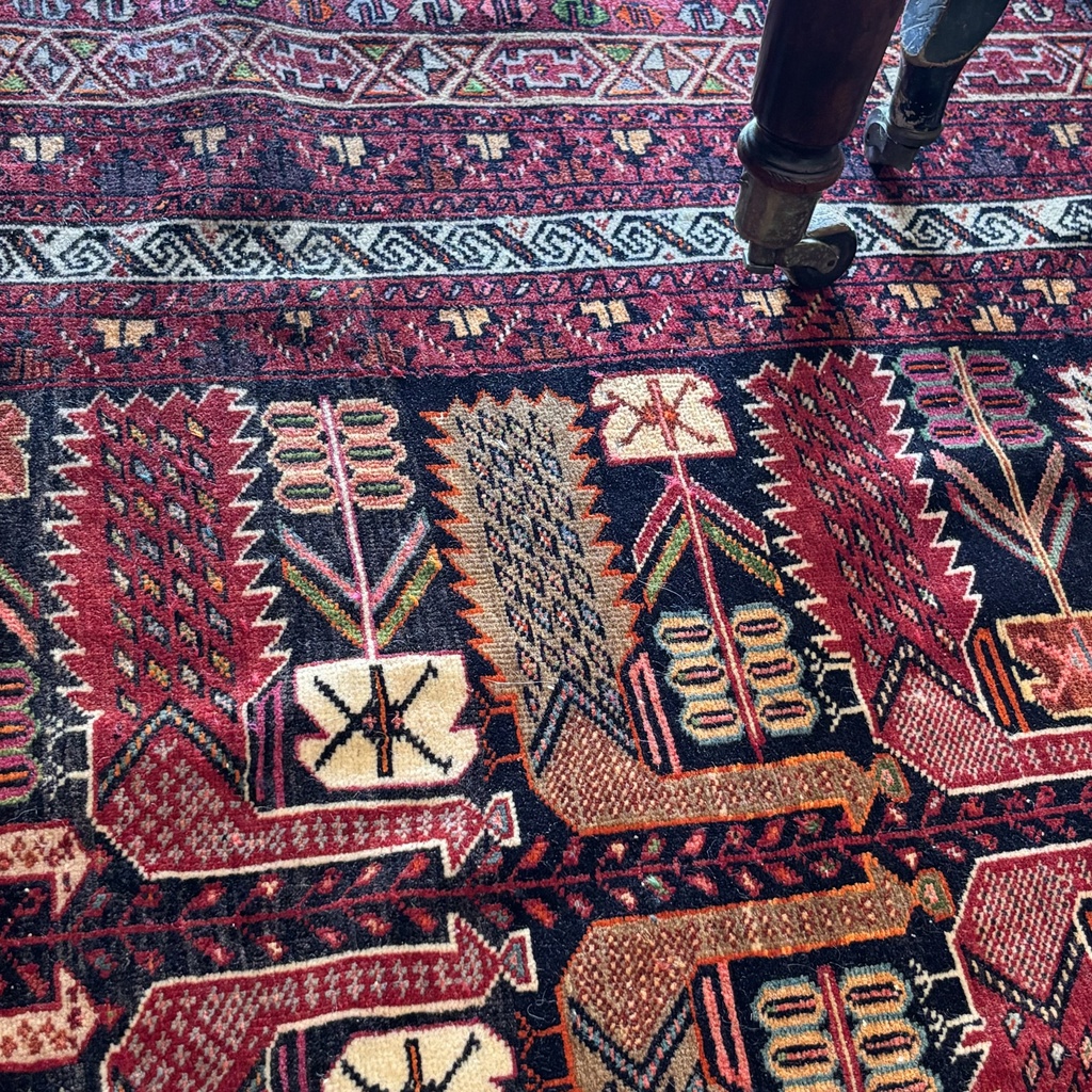 Alfombra persa Kurdistán, 1862, 133x100cm. (col. Bentley)