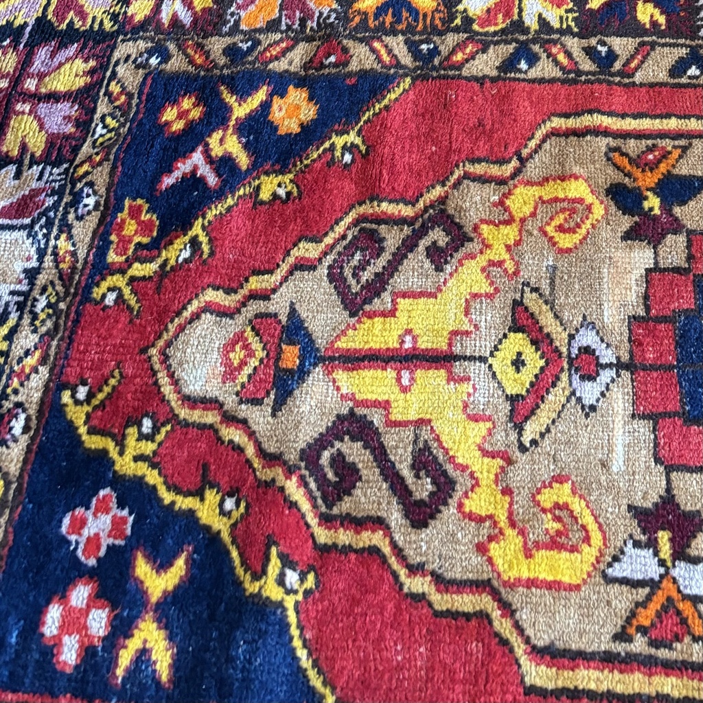 Alfombra china, 161x104cm. (col. Bentley)