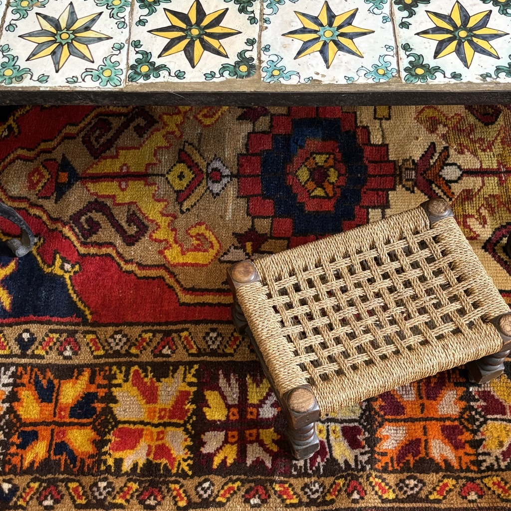 Alfombra china, 161x104cm. (col. Bentley)