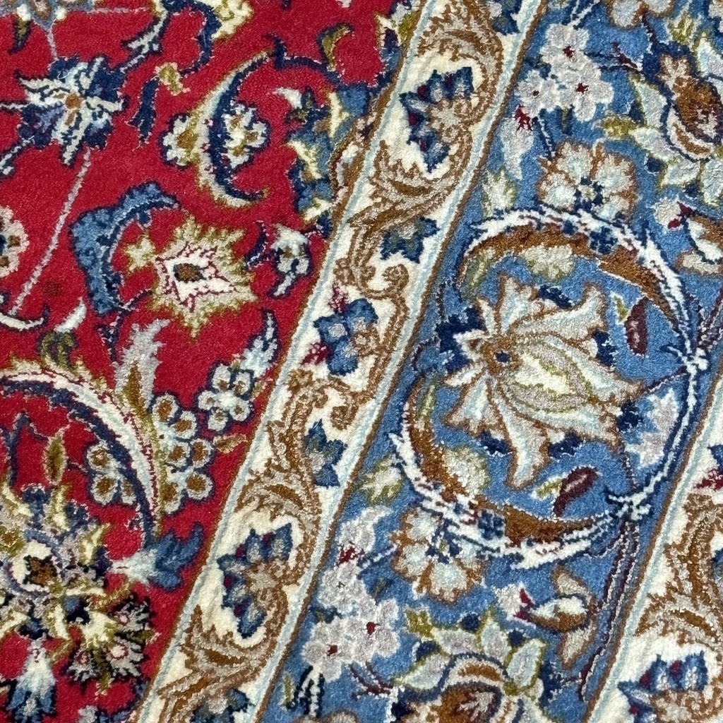 Alfombra persa clásica, 1815, 168x109cm. (col. Bentley)