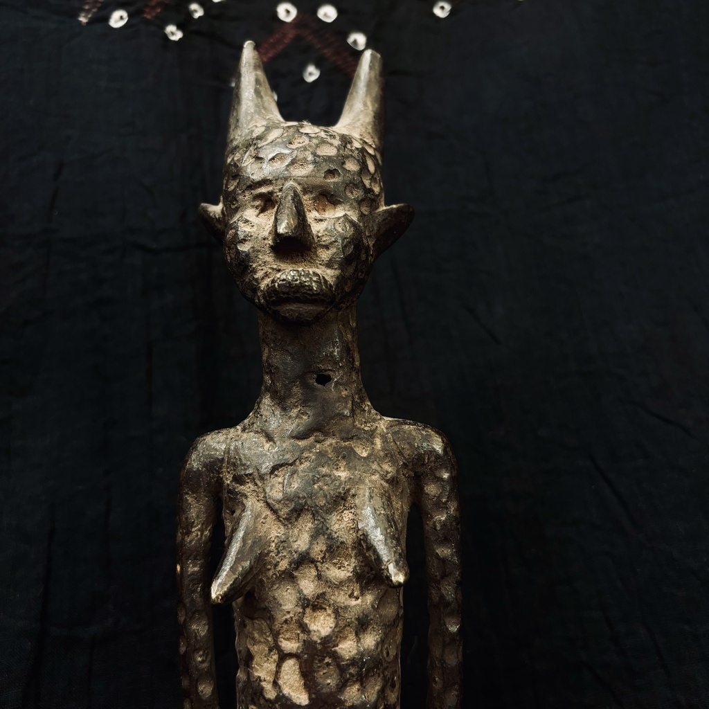 Ancestro "demonio" Dogón en bronce (Mali)