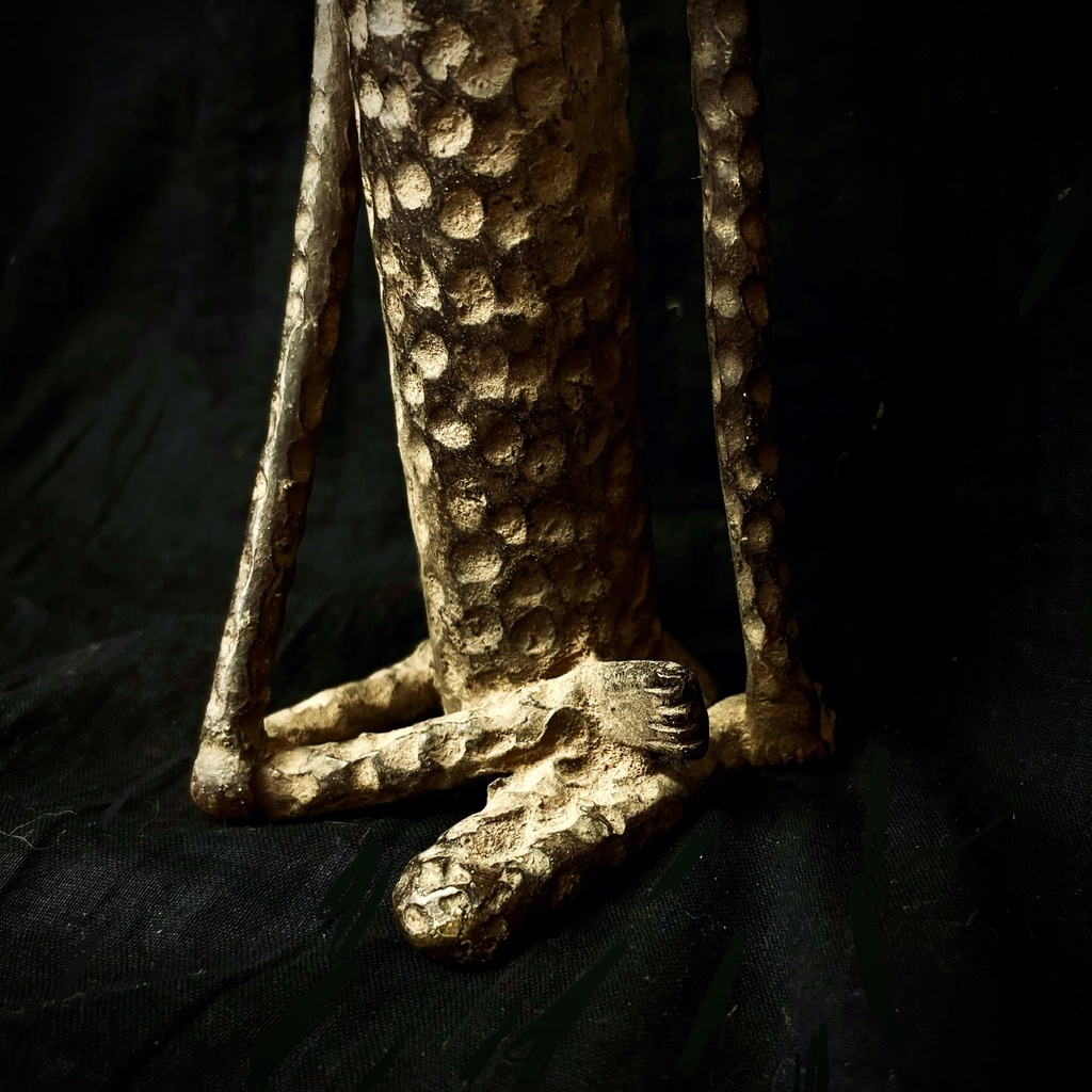 Ancestro "demonio" Dogón en bronce (Mali)